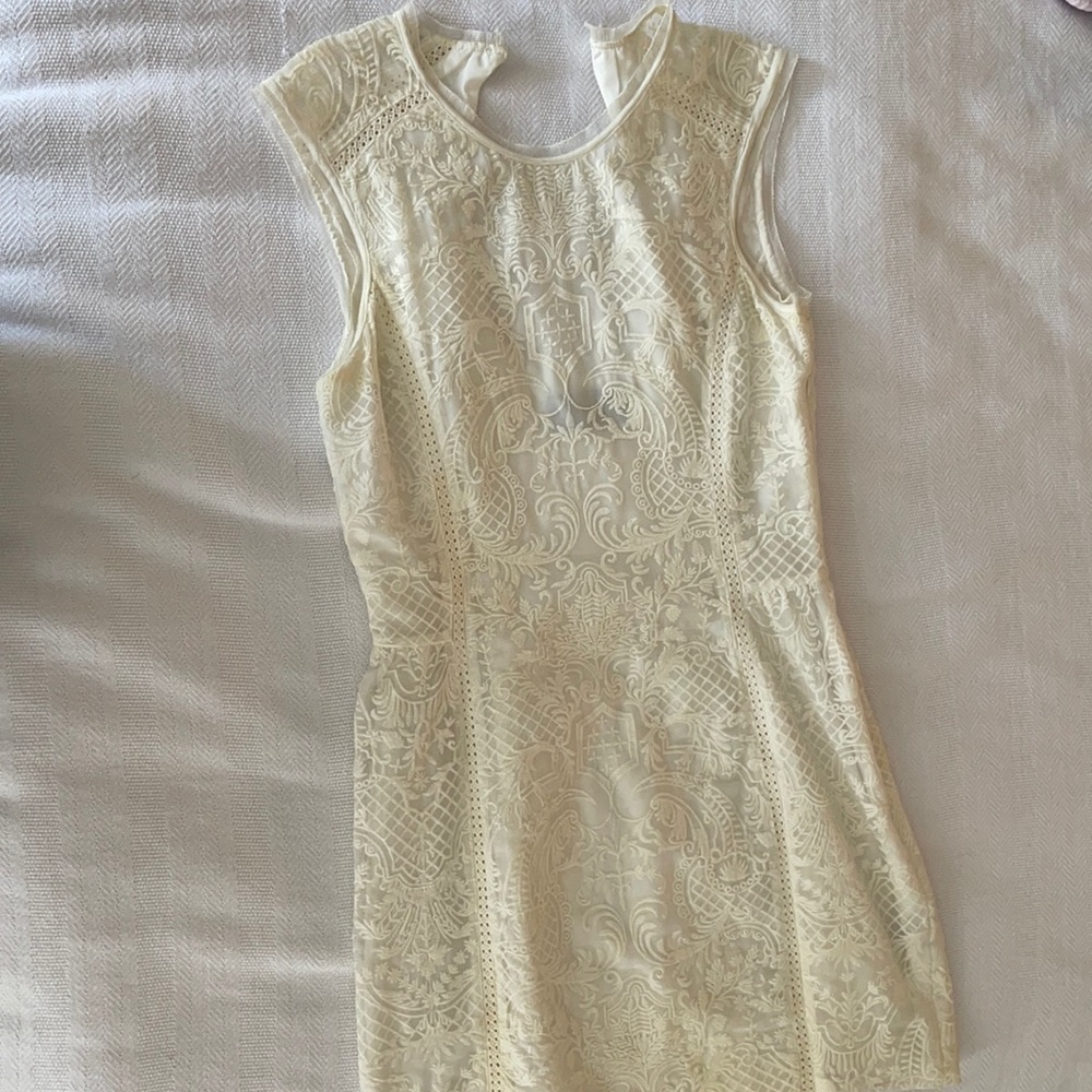 White embroidered Dolce Vita mini dress